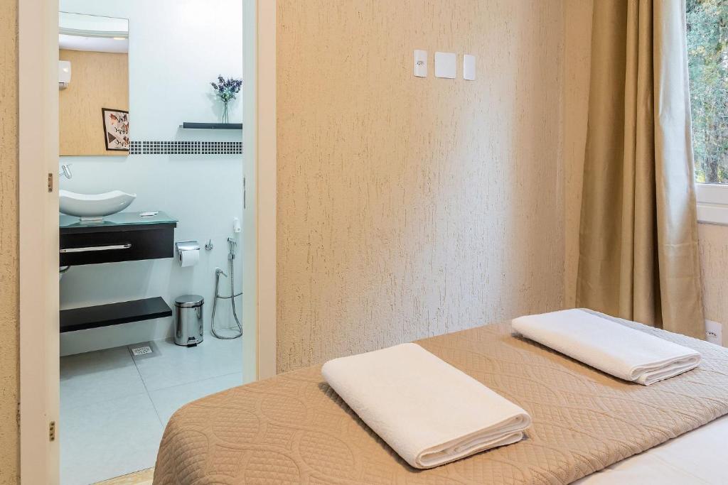  Casa Luxuosa 4D em Condomínio Particular - Canela