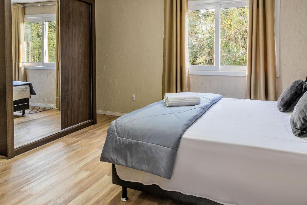  Casa Luxuosa 4D em Condomínio Particular - Canela