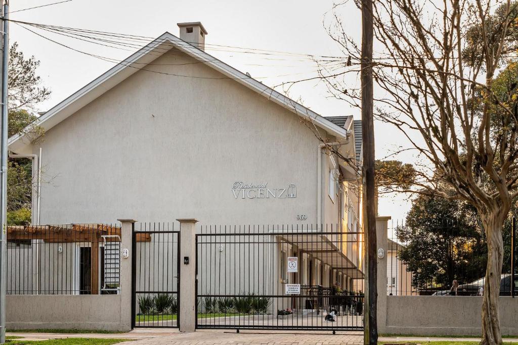  Casa Luxuosa 4D em Condomínio Particular - Canela