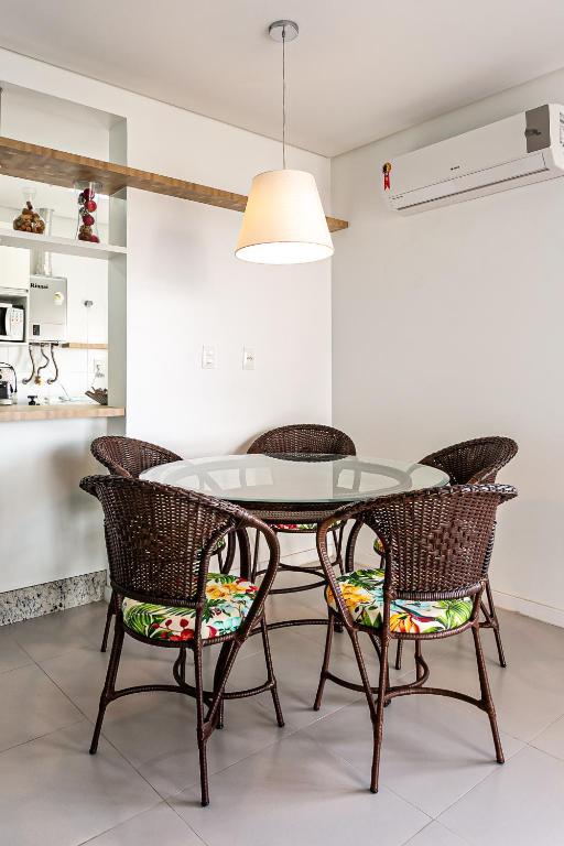  Apartamento lindo e aconchegante em Jurerê SGA202