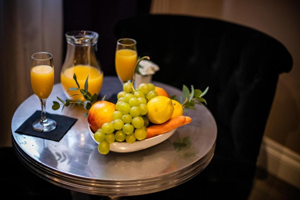 Jedlo v ubytovaní bed & breakfast alebo blízkom okolí