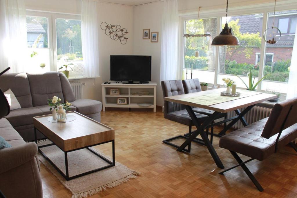 TV a/nebo společenská místnost v ubytování Bi Minna to Huus