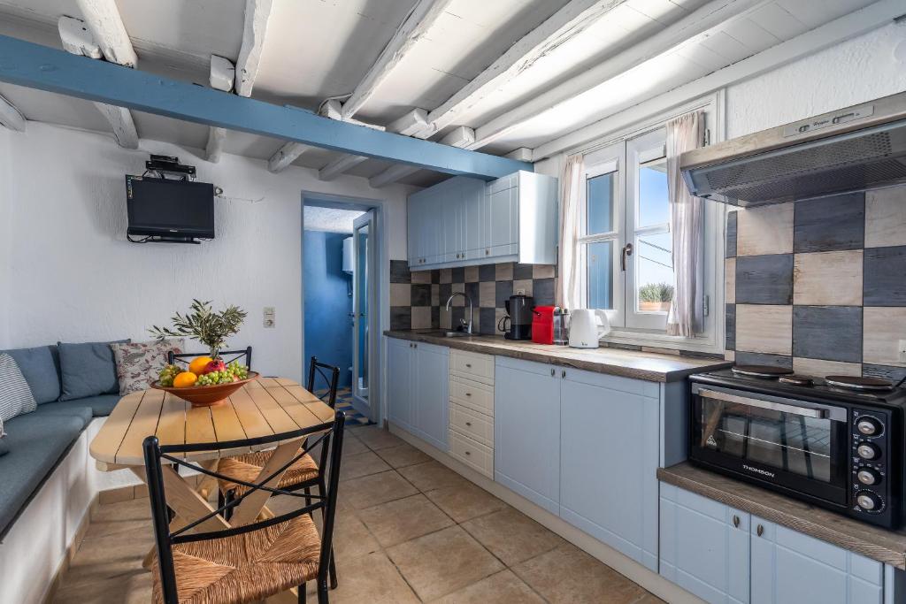 Kuchyň nebo kuchyňský kout v ubytování Pigi Cottage