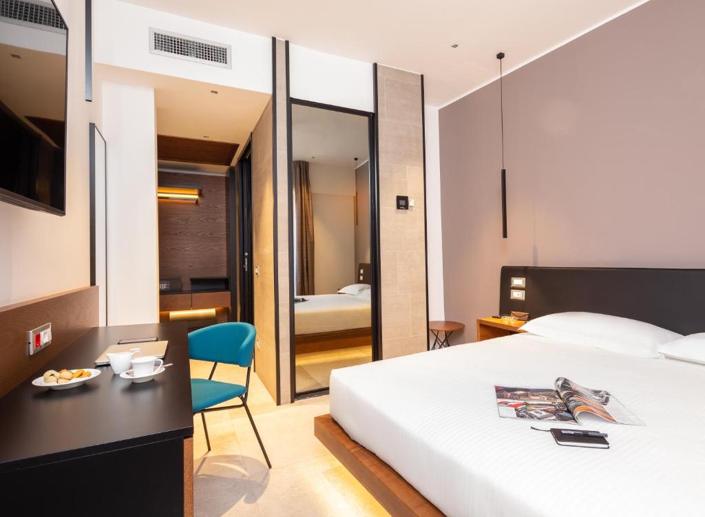 The Corner Duomo Hotel - Resim 32