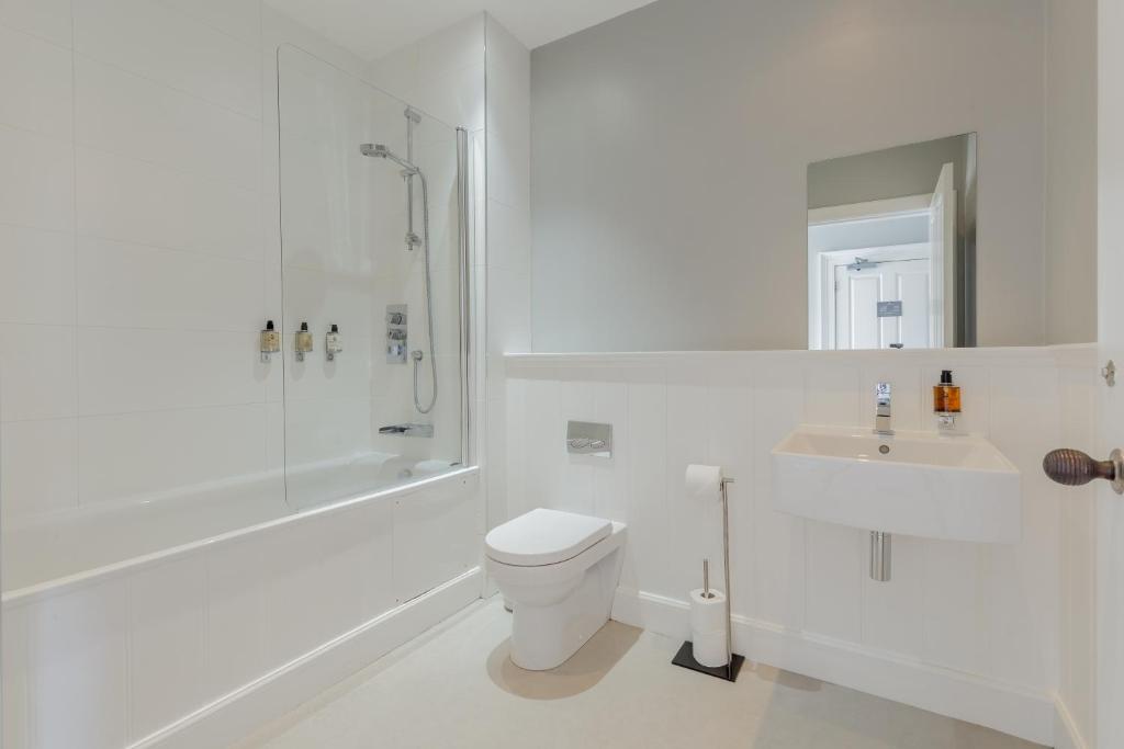 Destiny Scotland - Q-Residence - Classic Two-Bedroom Apartment