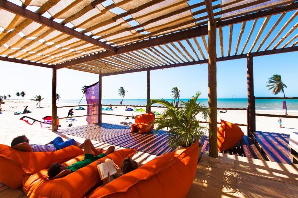  Windtown Beach Hotel