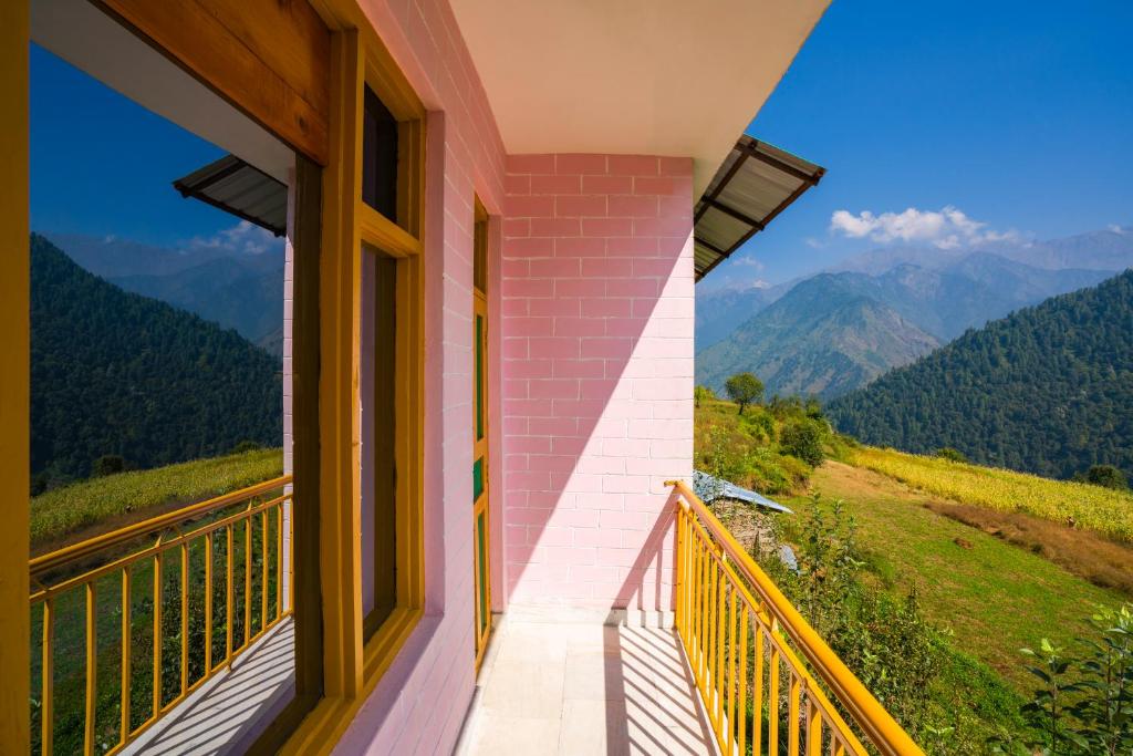 Zostel Shangarh, Kullu - Standard Double Room