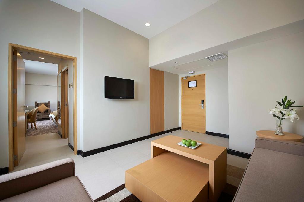 Berjaya Makati Hotel - Premier Studio