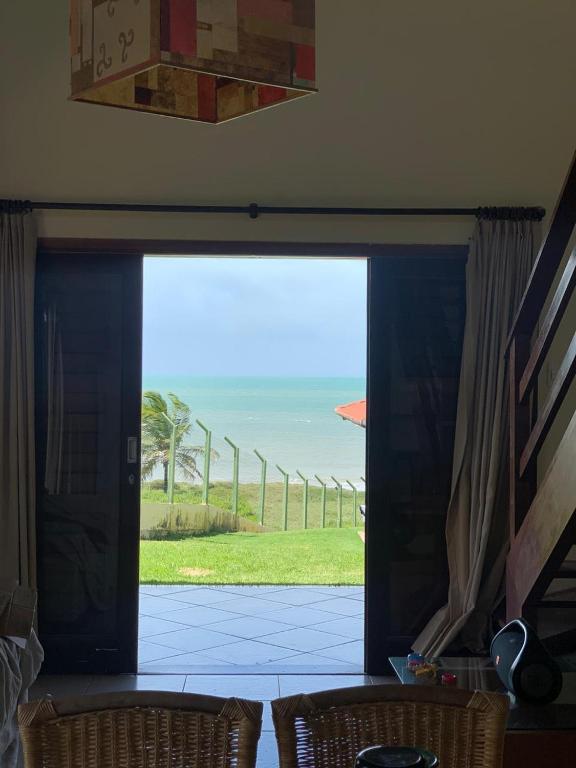  Chalé condomínio beira mar em Zumbi Beach Resort
