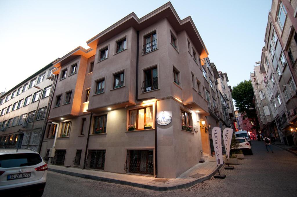 a building on the side of a street at A'la Sofia Hotel İstanbul in Istanbul