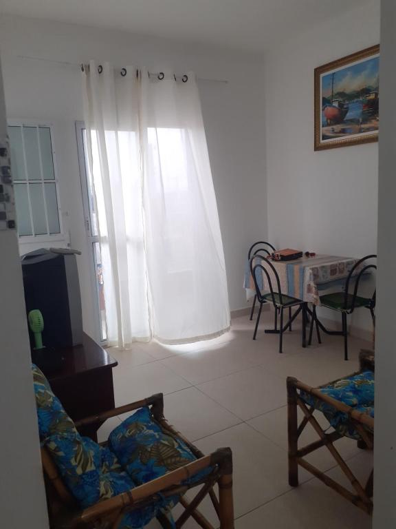  Apartamento Itanhaém