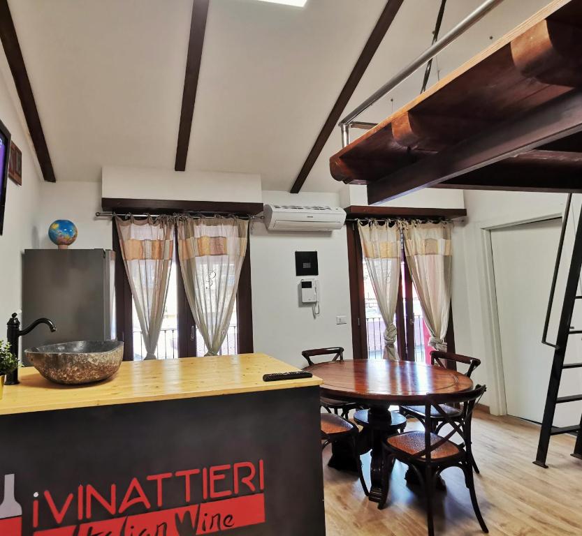 Fotografie z fotogalerie ubytování Regis B&B Appartamenti centro storico v destinaci Chivasso