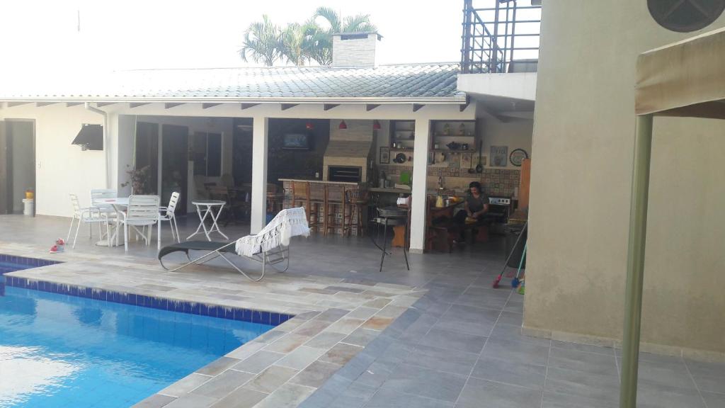 Casa Piscina Prainha Caiobá Guaratuba