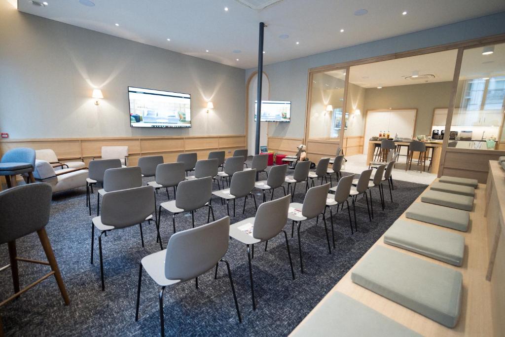 Globe Et Cecil - Resim 12