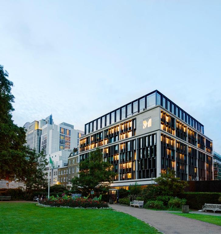 citizenM Tower of London