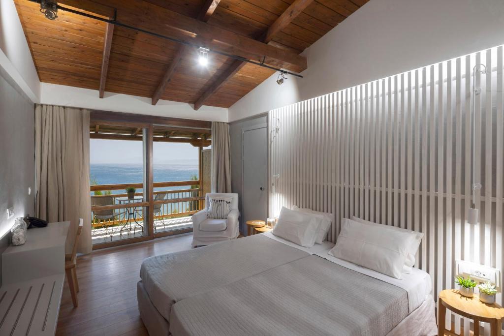 Postel nebo postele na pokoji v ubytování Atrium Hotel