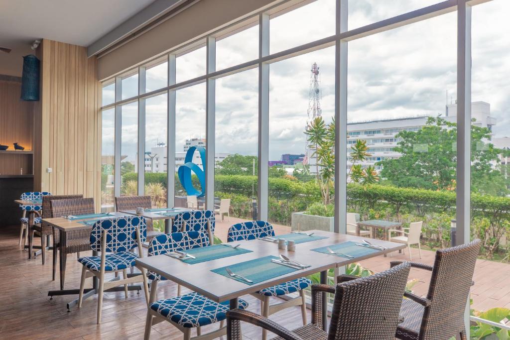 Centara Life Government Complex Hotel & Convention Centre Chaeng Watthana - Resim 28