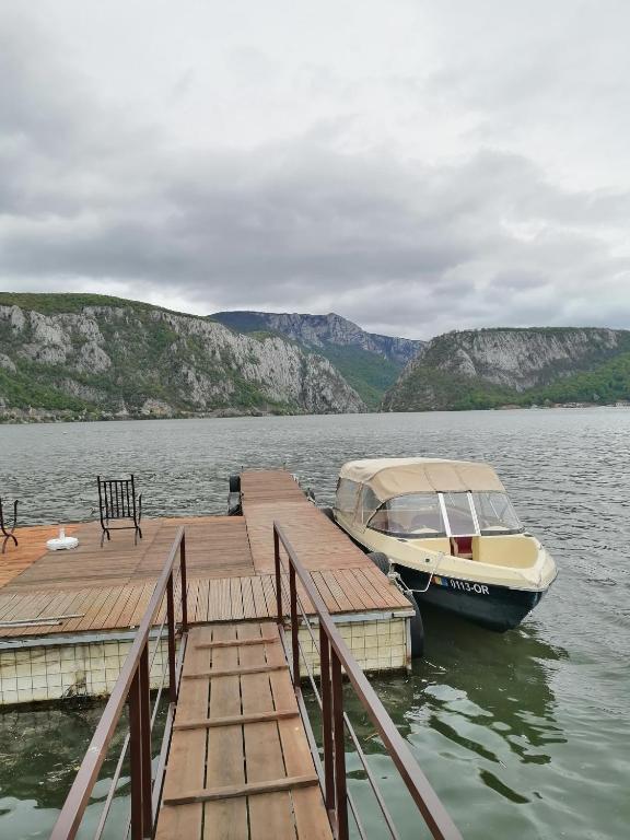 Příroda nedaleko penzionu