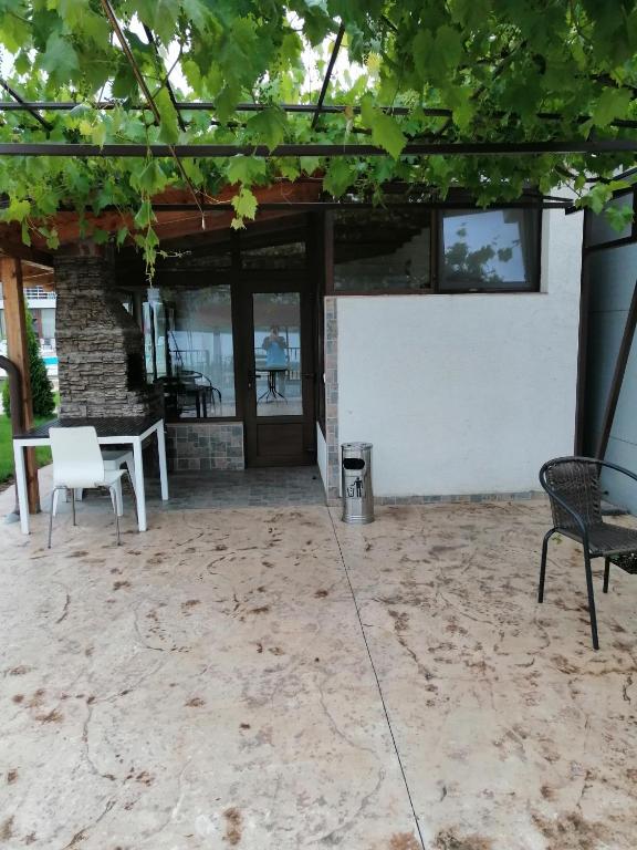 Patio nebo venkovní prostory v ubytování Vila Hercules