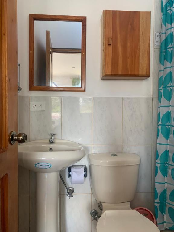 Koupelna v ubytování Hostal White House Galapagos