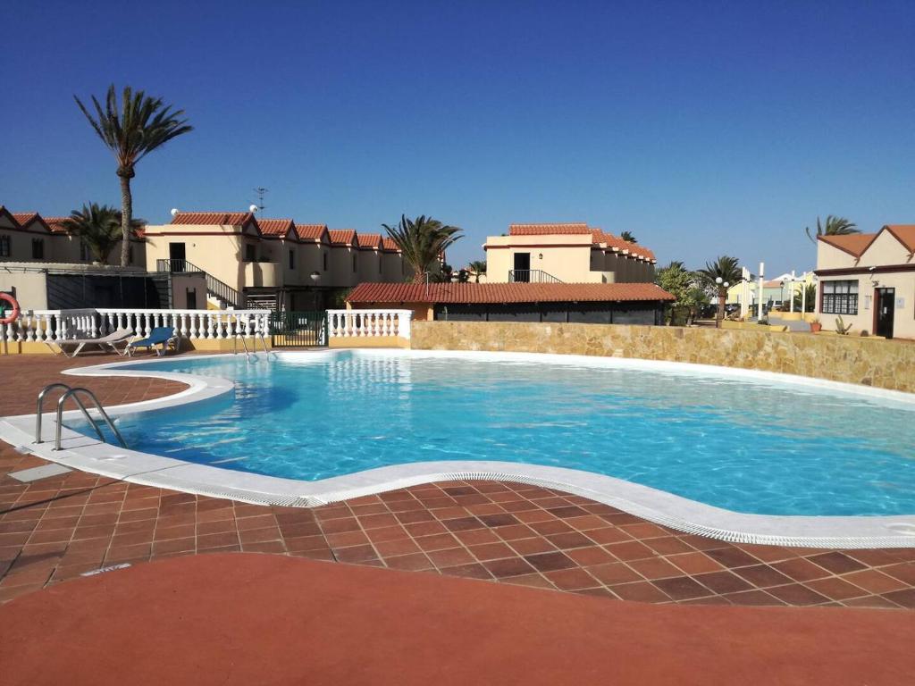 Bazén v ubytovaní Apartament J&P CostaCalma alebo v jeho blízkosti