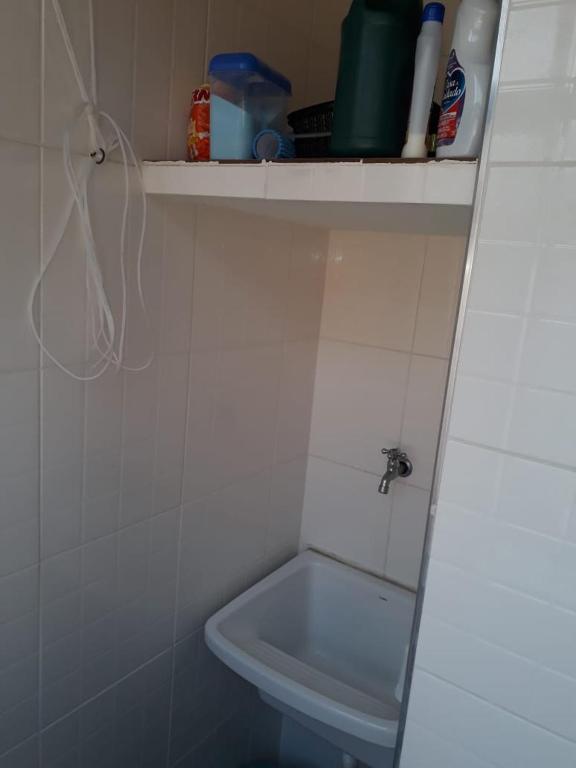  Apartamento na enseada 50 metros da praia