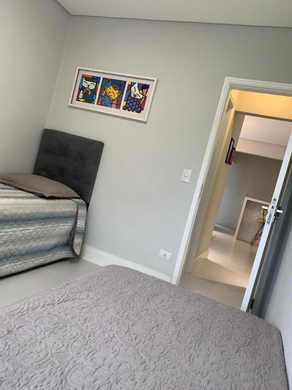  Enseada Lindíssimo Apto - 6 pessoas - 300mt da praia