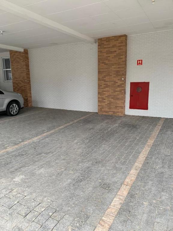  Enseada Lindíssimo Apto - 6 pessoas - 300mt da praia