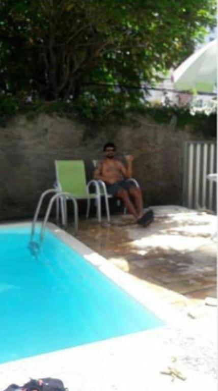  Apto duplex em condomínio de casas a beira-mar