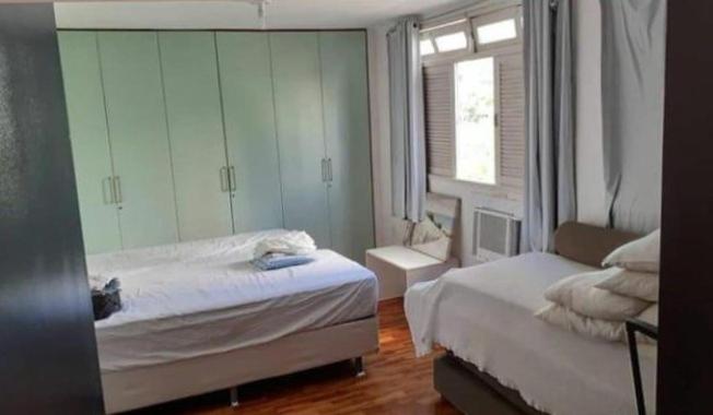  Apto duplex em condomínio de casas a beira-mar