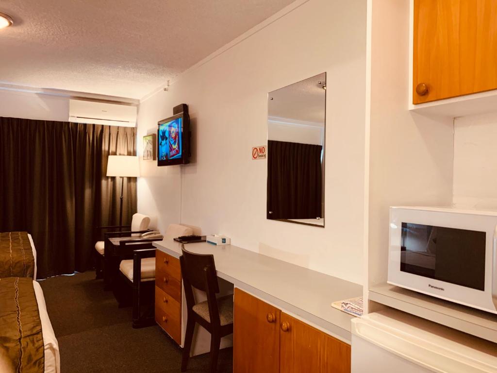 Alpers Lodge & Conference Centre - Resim 3