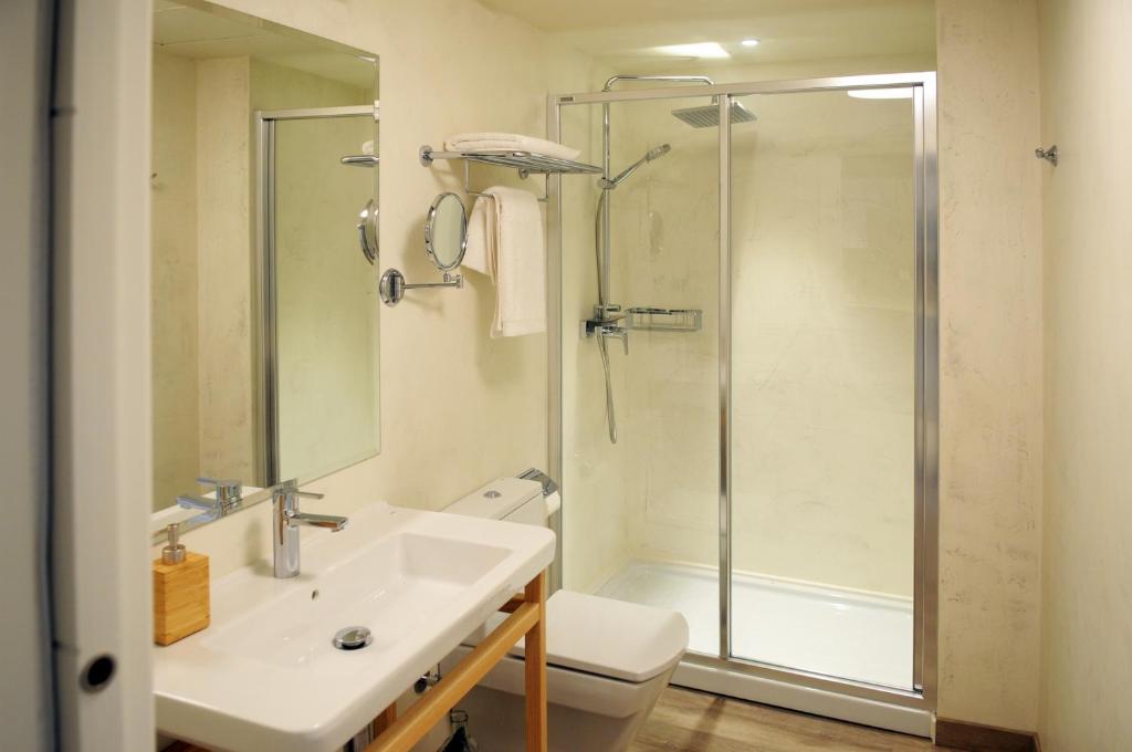APARTAMENTOS TURÍSTICOS GUIANA, Ponferrada – Updated 2022 Prices