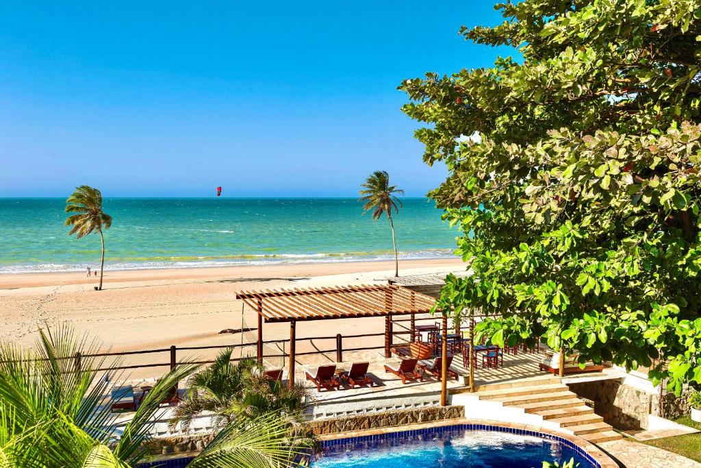  Windtown Beach Hotel