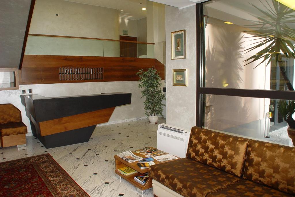 Hotel Iris - Resim 22