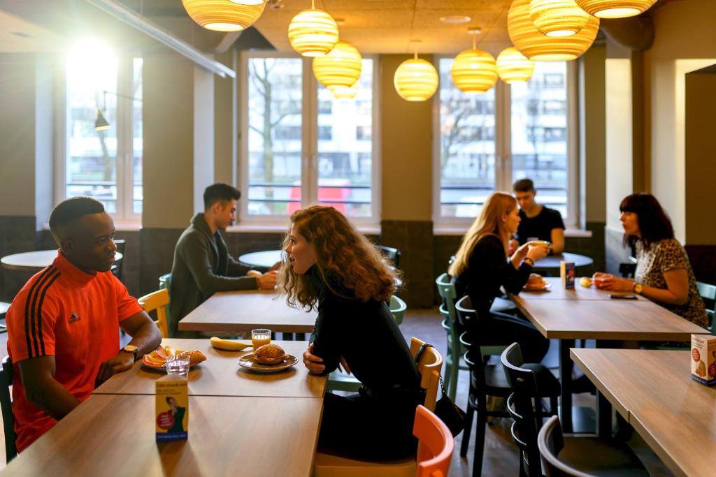Hosté ubytování a&o Warszawa Wola