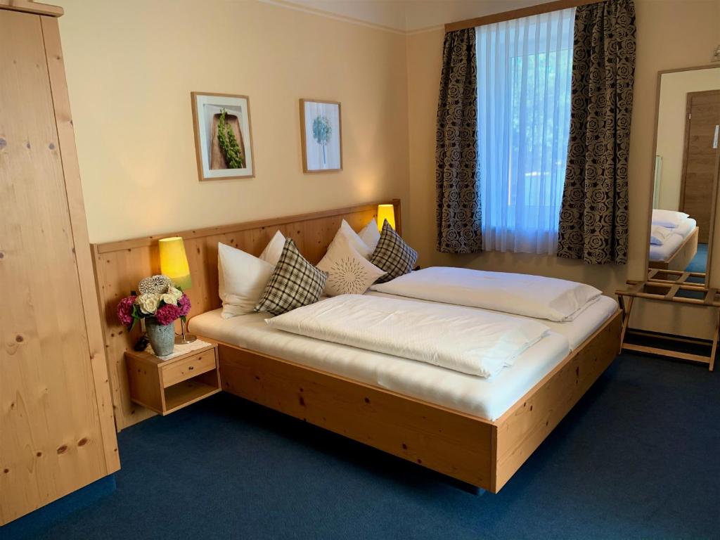 Hotel Plainbrücke | self check-in - Resim 25