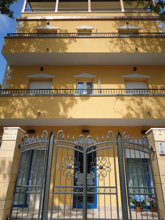 A balcony or terrace at Residence Della Vista