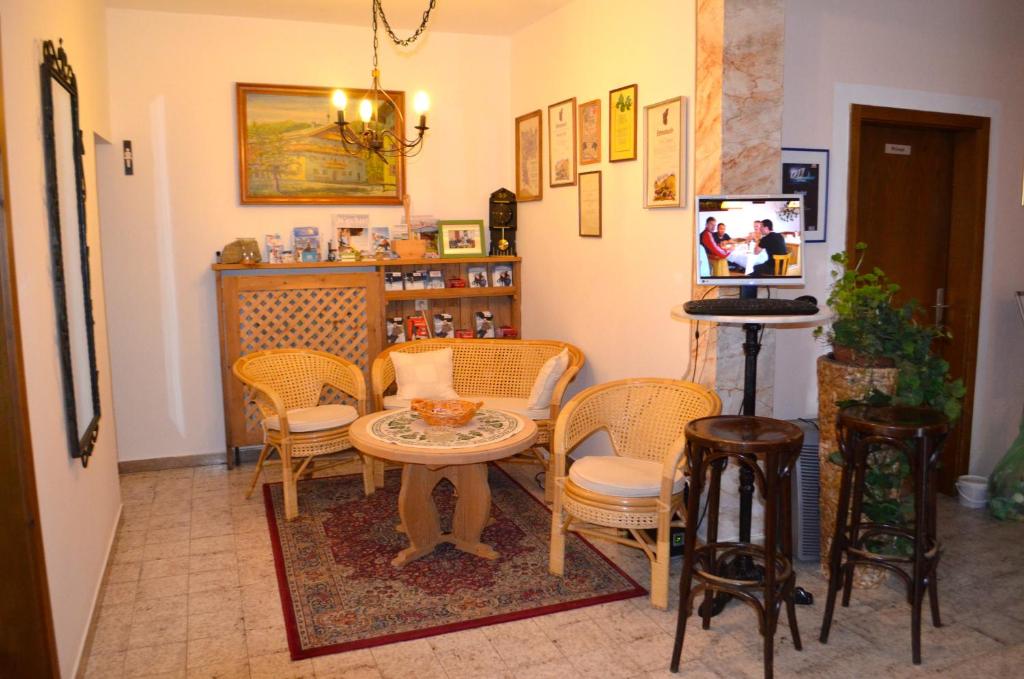Kuchyň nebo kuchyňský kout v ubytování Hotel Garni Wieshof
