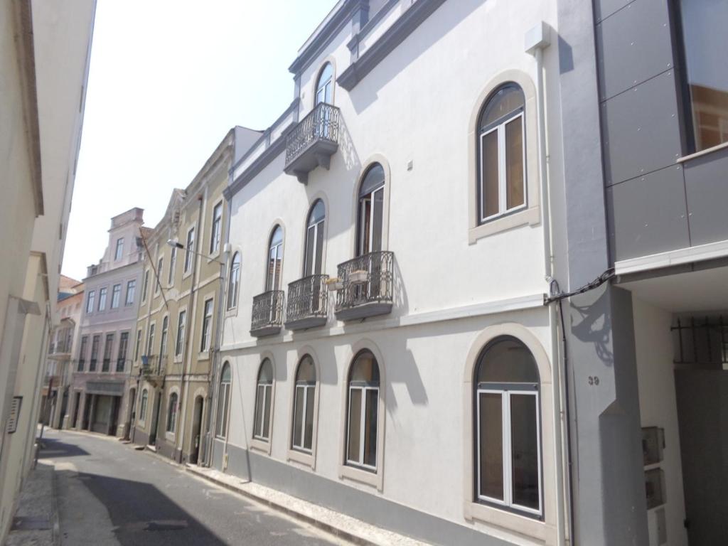 Sun with Style - Housity