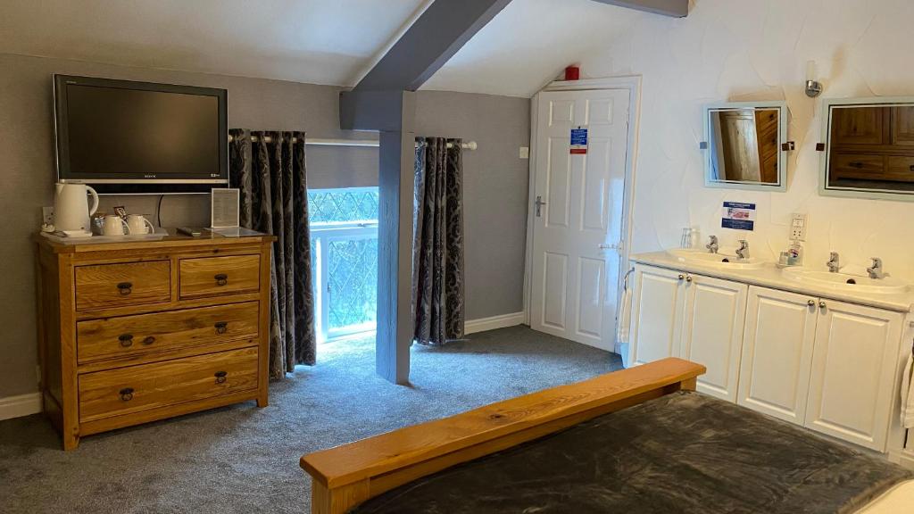 Kuchyň nebo kuchyňský kout v ubytování Bridge Farm Hotel