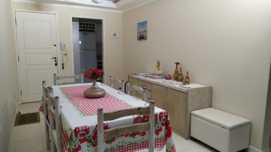  Apartamento em Bombinhas Praia de Bombas