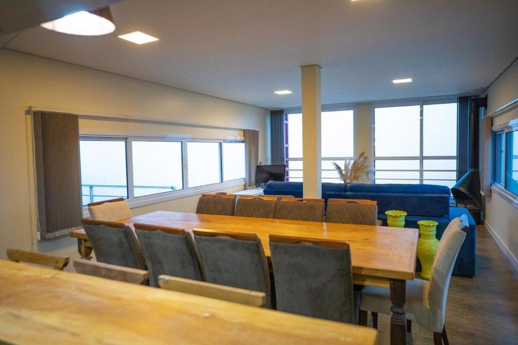  Casa Contêiner Alto Luxo