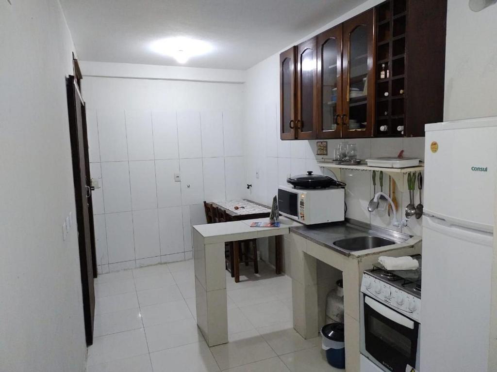  Kitnet em Bombinhas Praia de Canto Grande