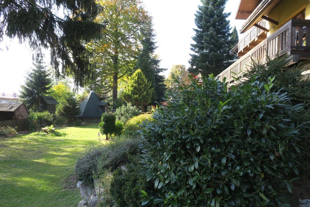 Zahrada ubytování Chalet Hřebenka