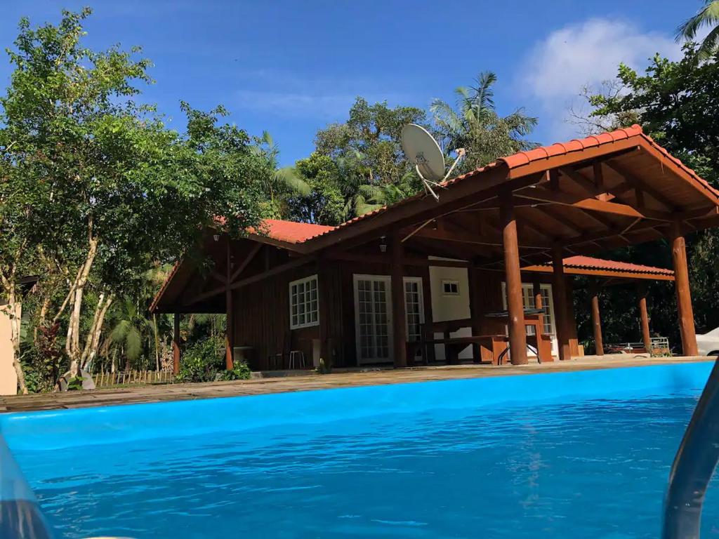  Chácara Porto Bello - Casa com Piscina em Morretes