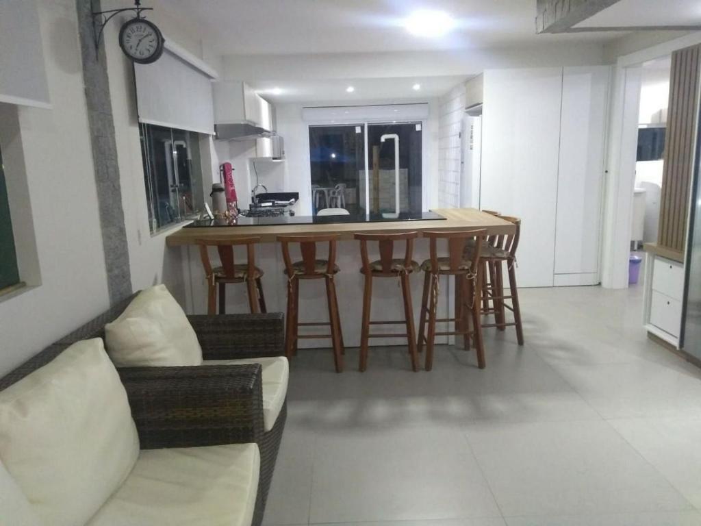  Casa em Bombinhas para 10 pessoas