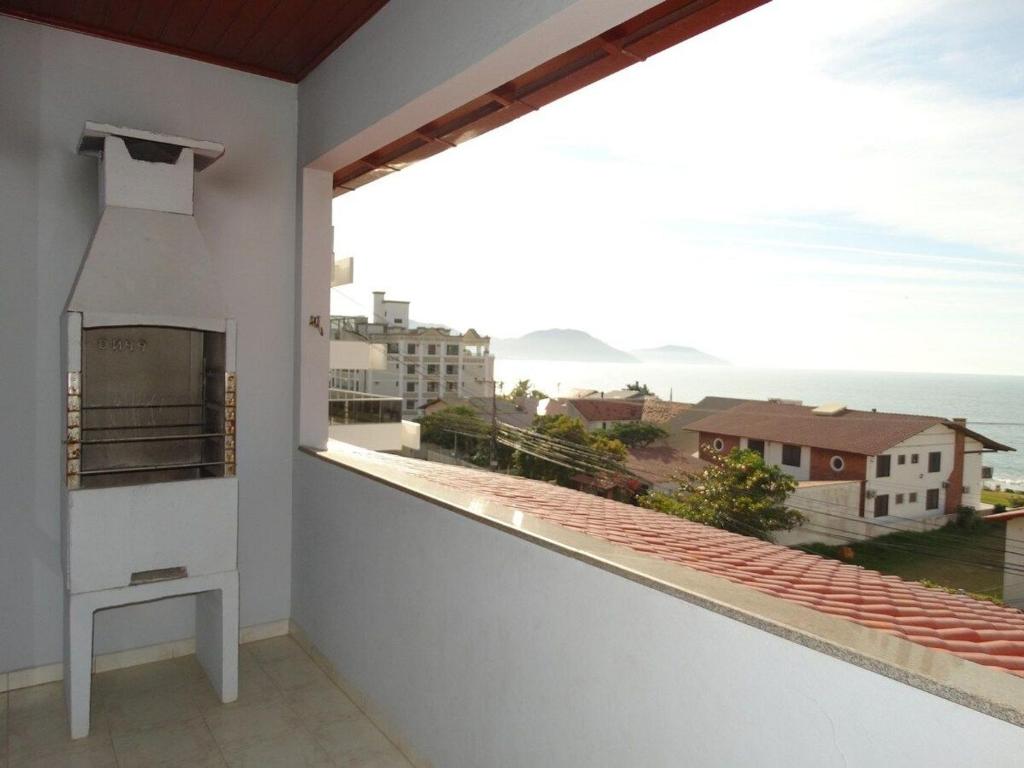  Apto com suíte e vista (235)