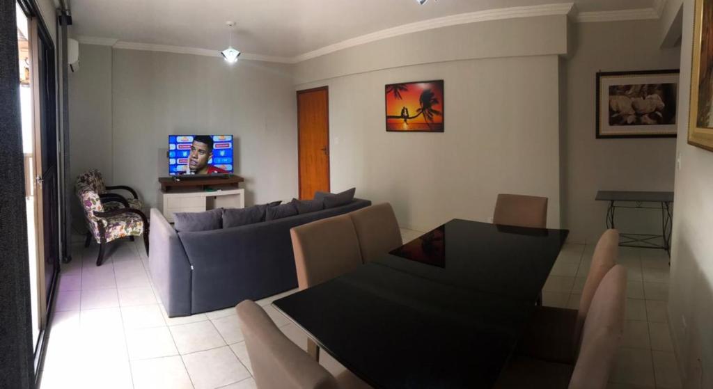  Prédio em Frente ao Mar