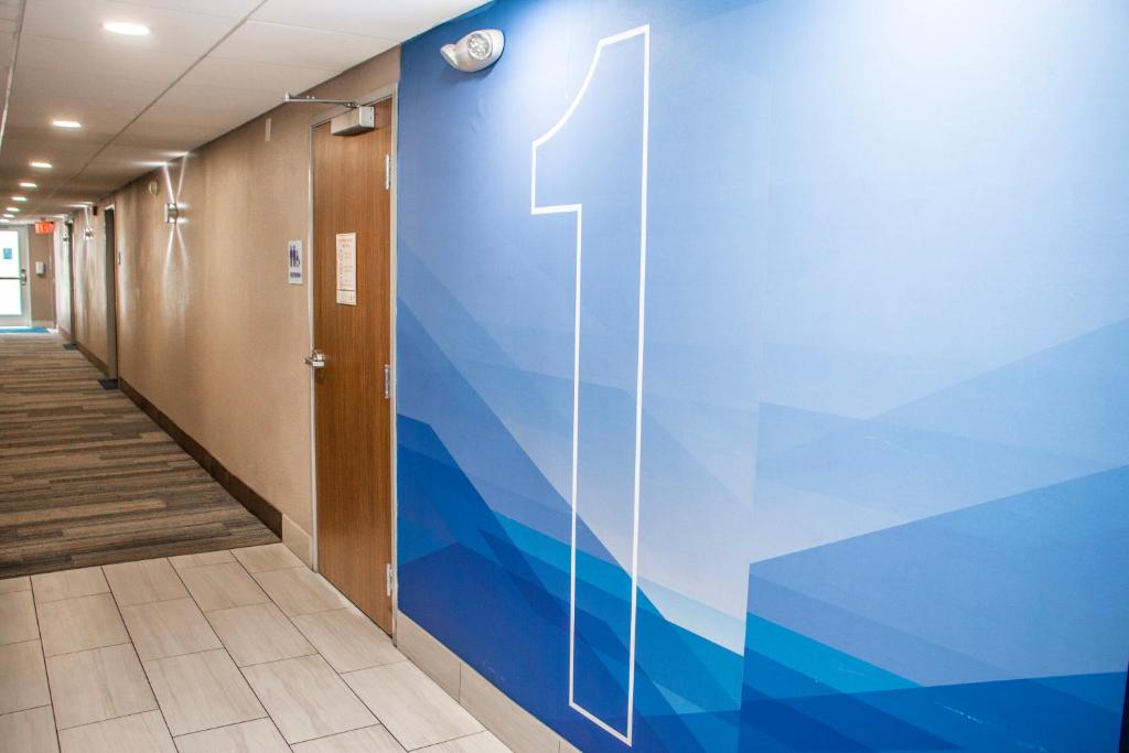 Holiday Inn Express - Allentown North by IHG photo