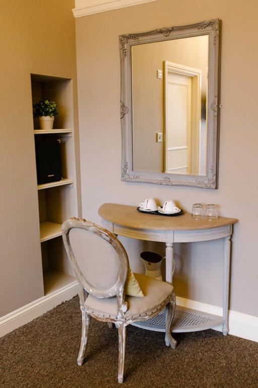 Prince of Wales - Townhouse - Resim 24